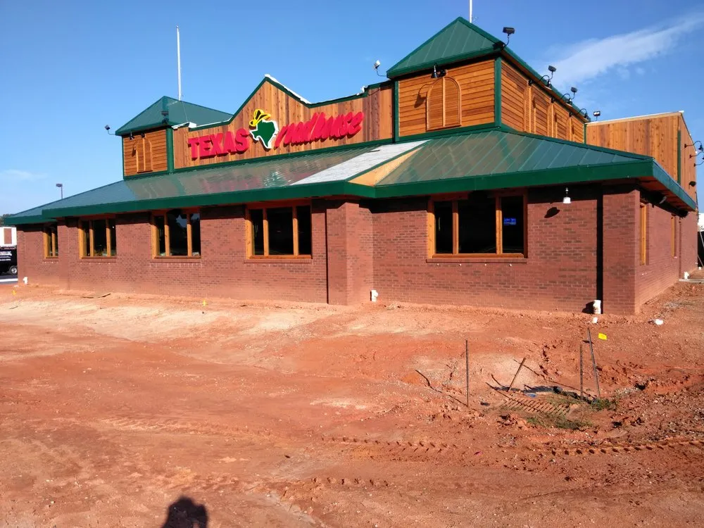 Slide of SQH Seamless Gutters