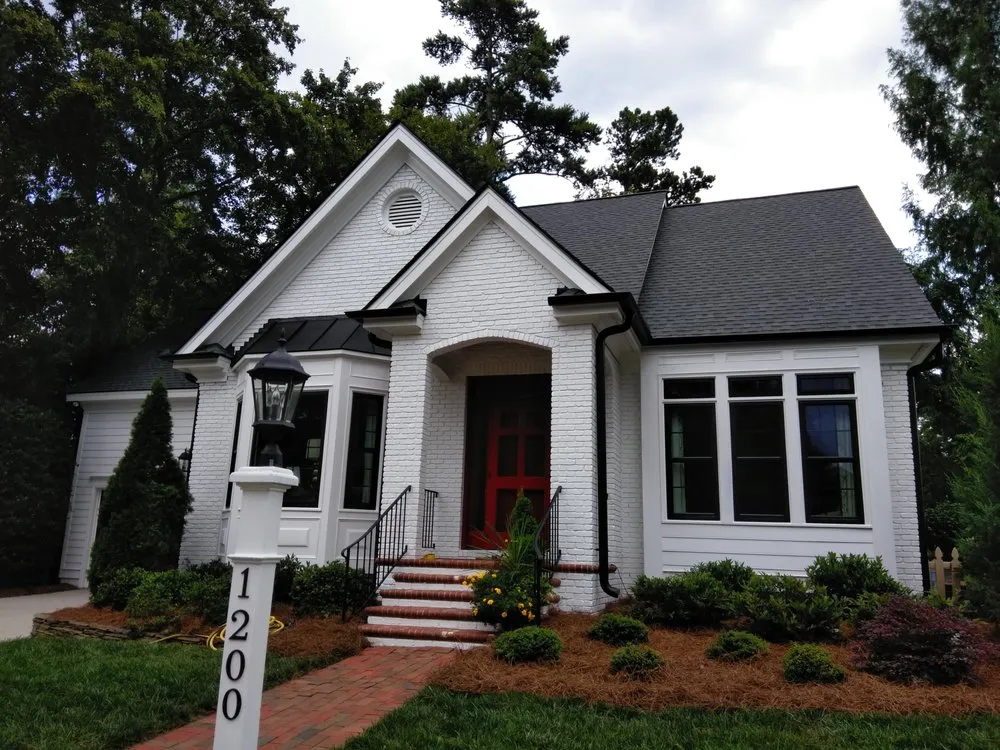 Slide of SQH Seamless Gutters