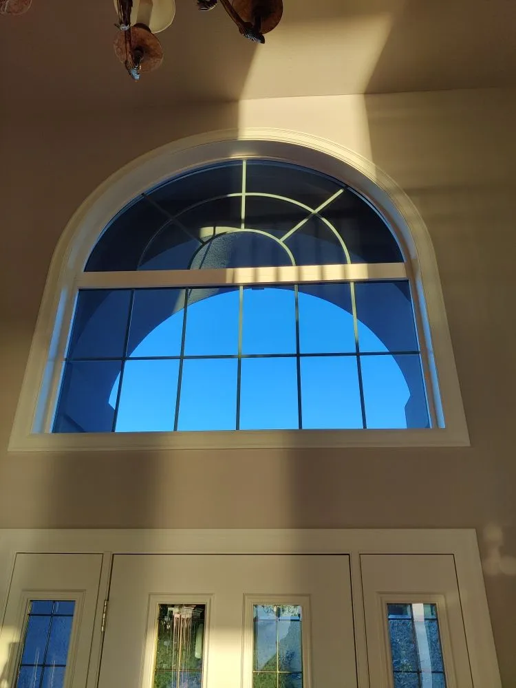 Slide of Squeagy Clean Windows