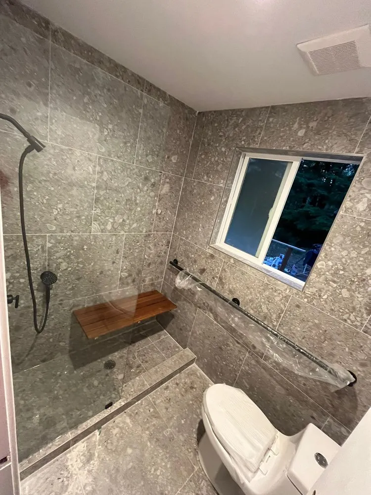 Slide of Sr Contractor Roofing