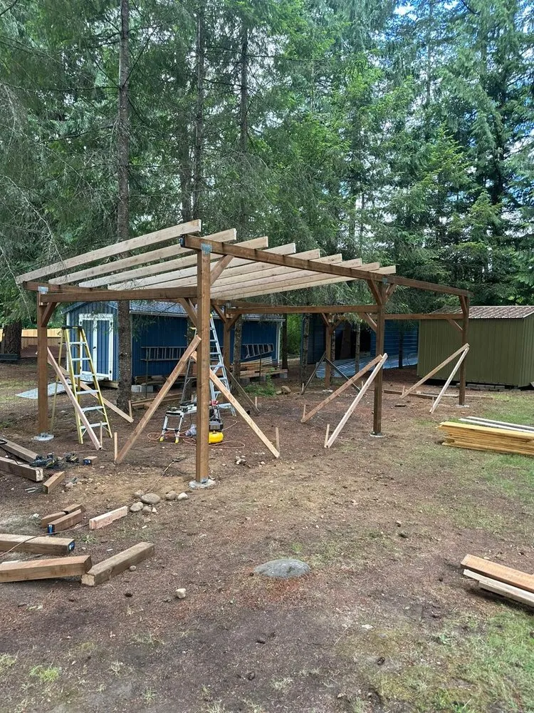 Slide of Sr Contractor Roofing