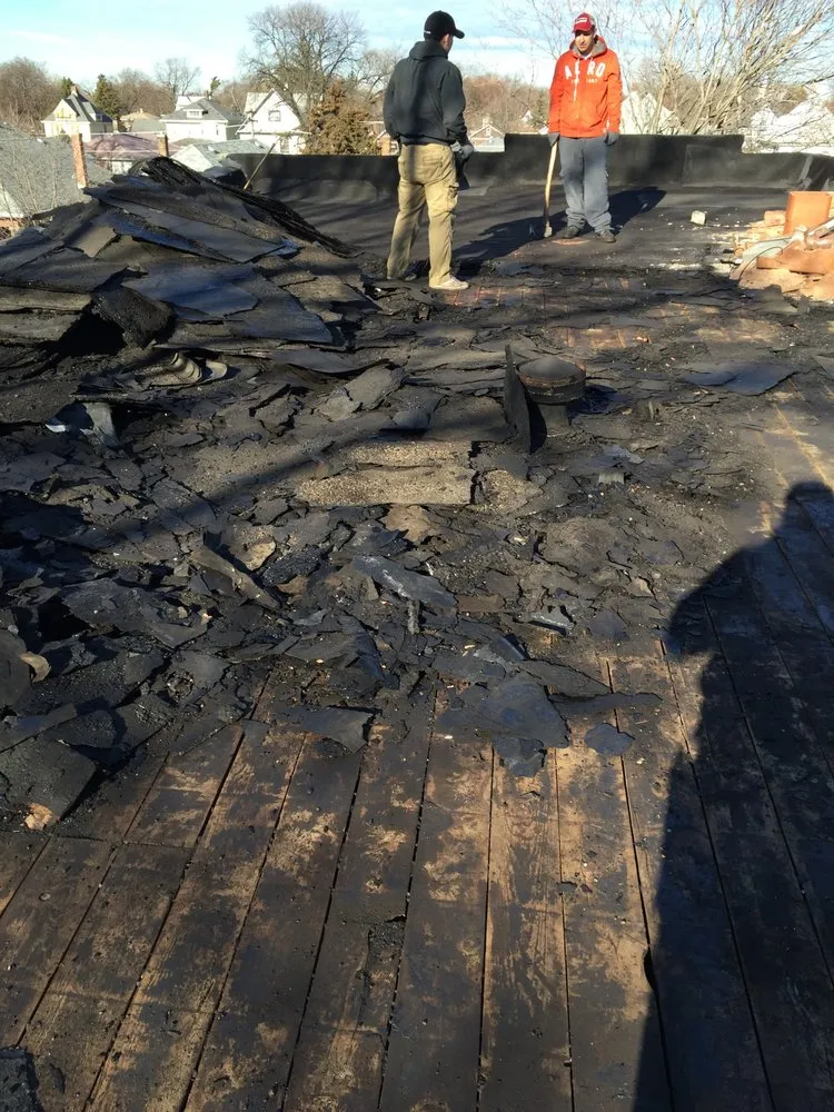 Slide of SR Roofing Construction