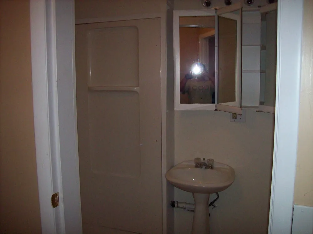 Slide of SRC Restoration and Handyman