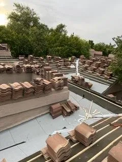 Slide of Srs Roofing