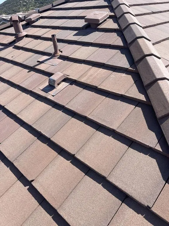 Slide of Srs Roofing