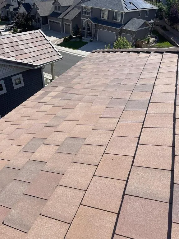 Slide of Srs Roofing