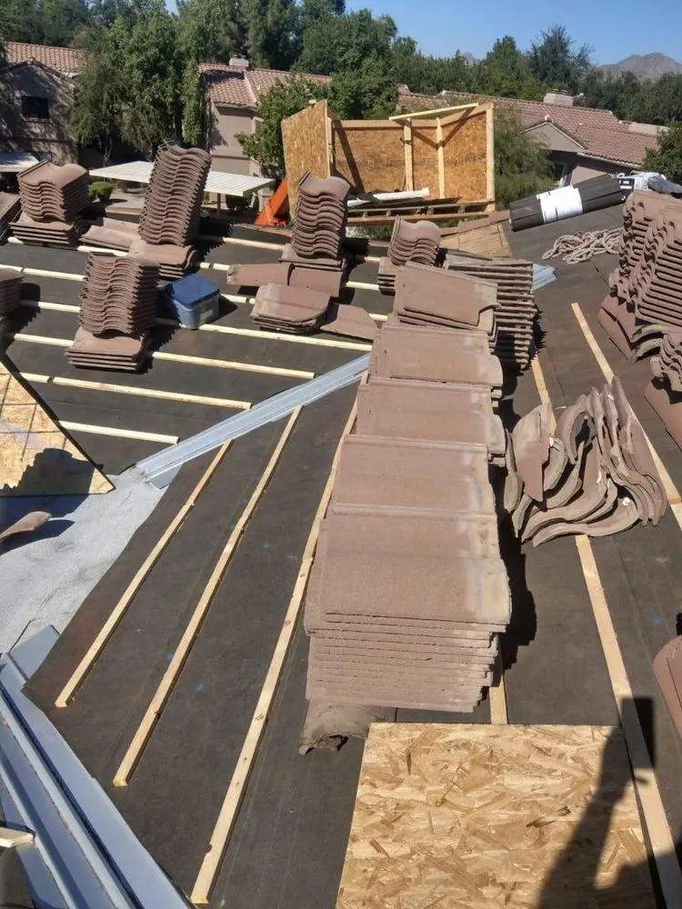 Slide of Srs Roofing