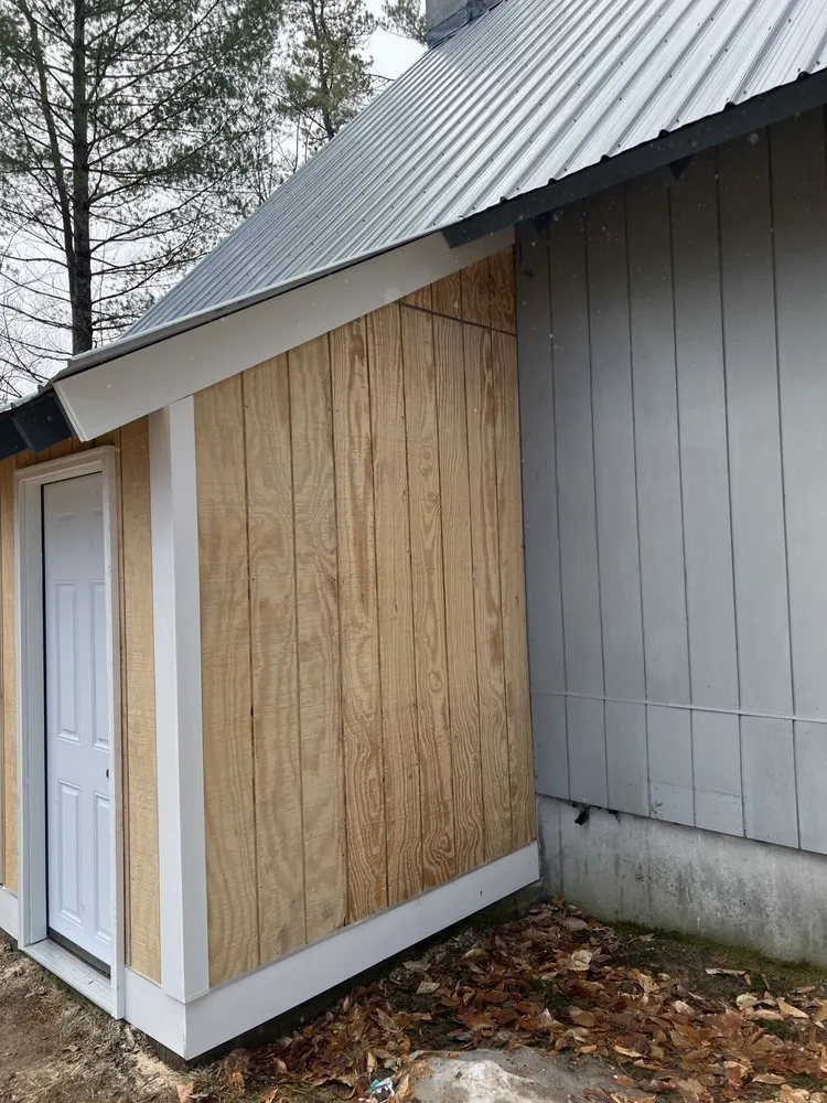 Slide of S&S Home Improvement