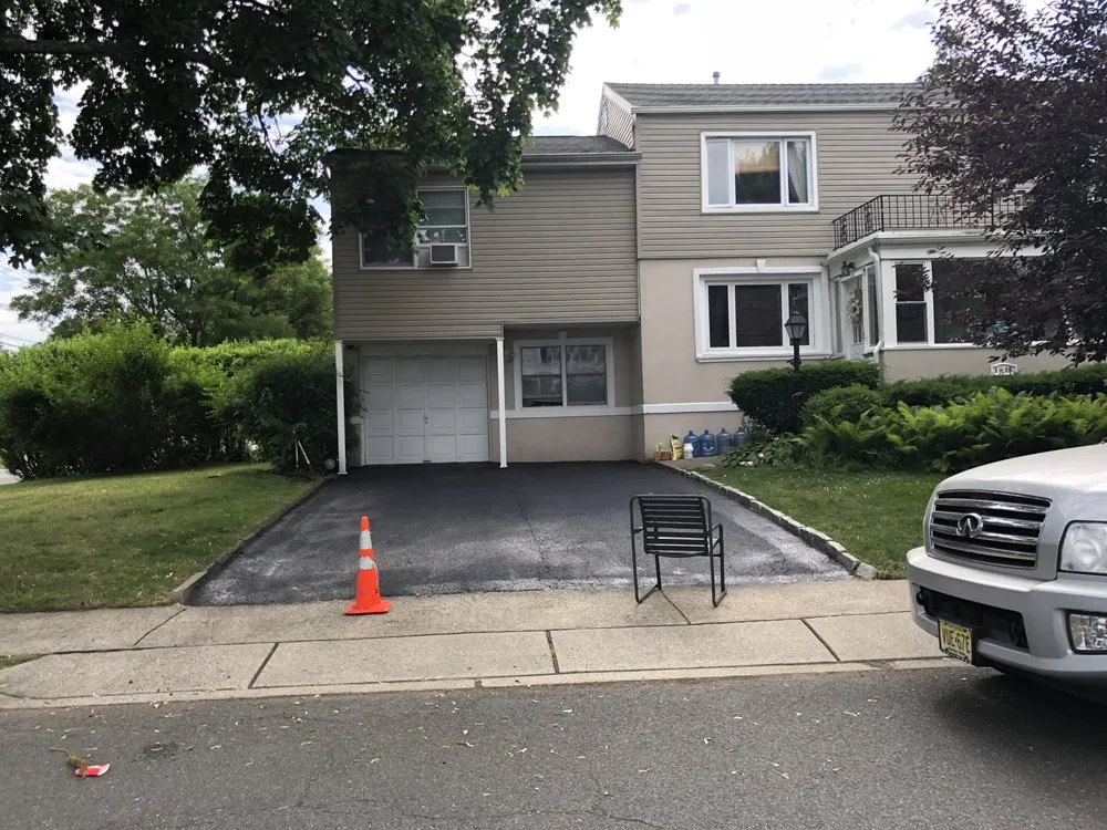 Slide of S&S Roofing & Sealcoating