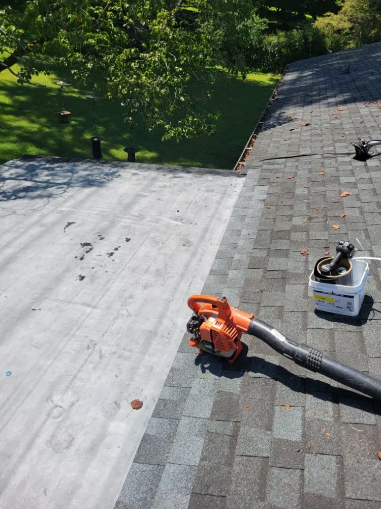 Slide of S.S Roofing