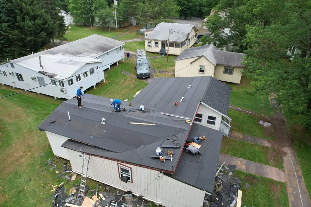 Slide of S&S Siding & Construction