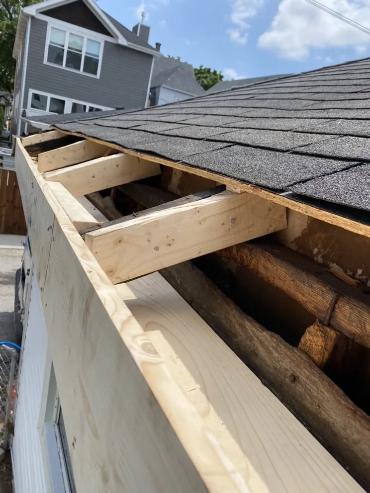 Slide of SSC Roof Technicians