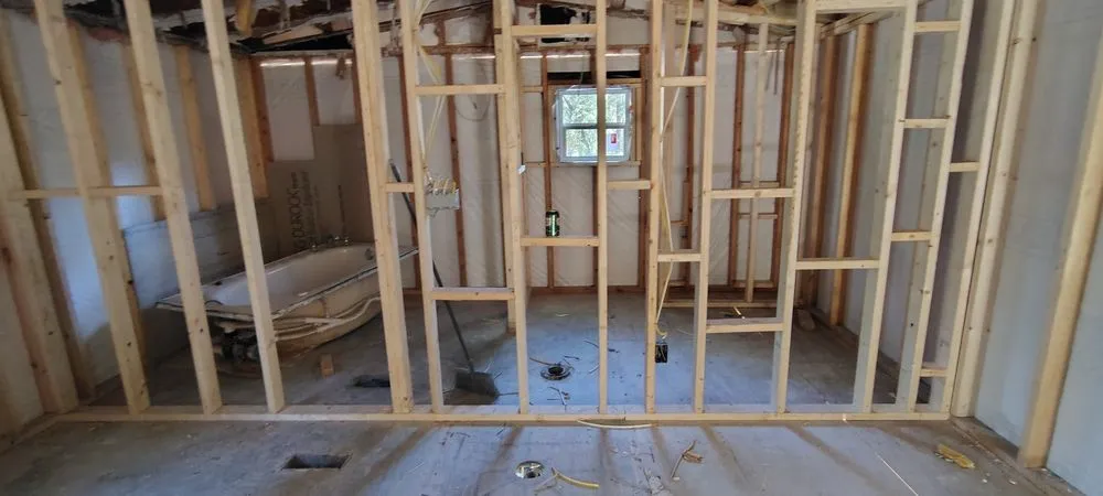 Slide of SSI Construction and Remodeling