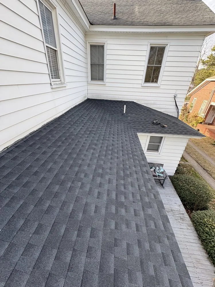 Slide of S&T Home Improvement