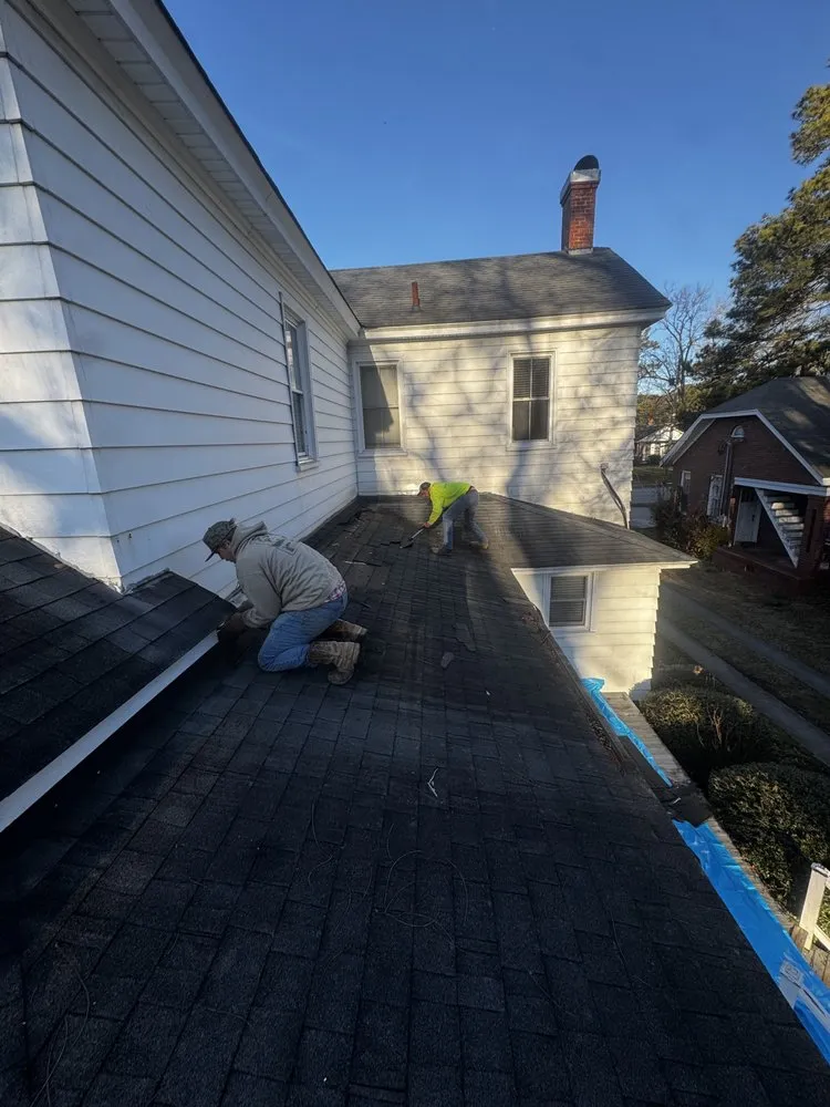 Slide of S&T Home Improvement