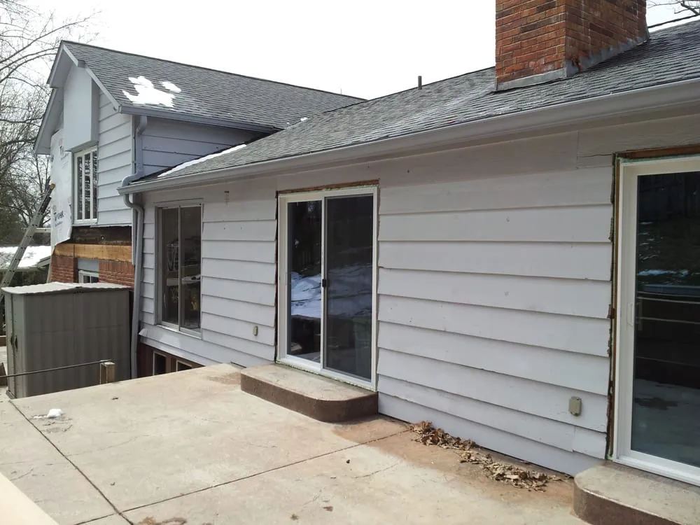 Slide of St Louis Roofing & Siding