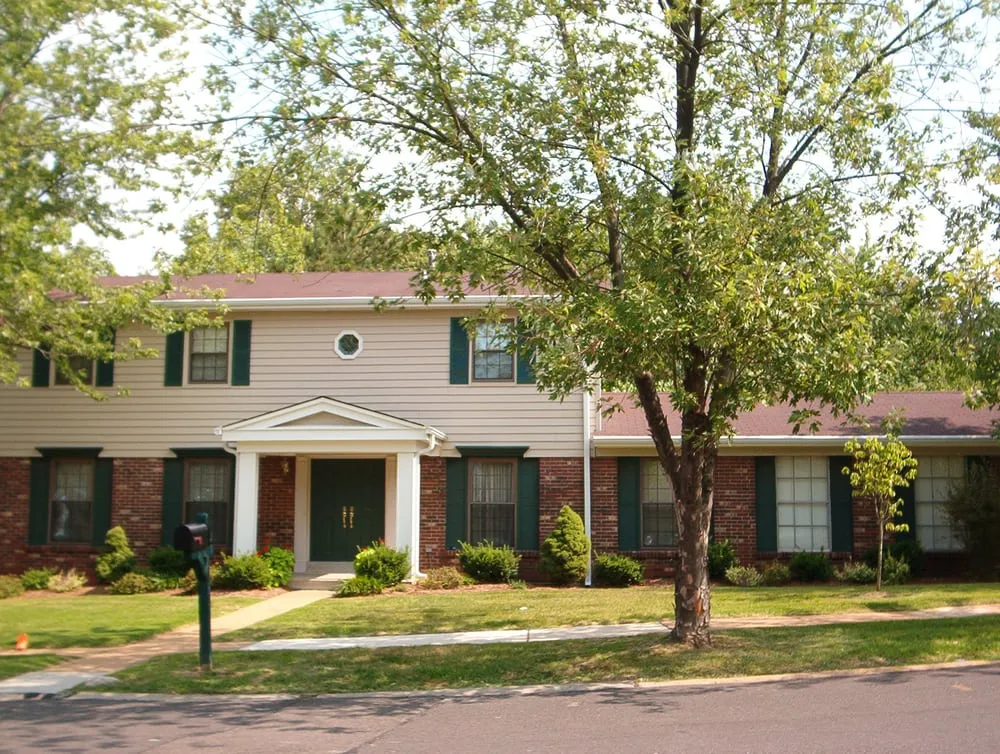 Slide of St Louis Roofing & Siding