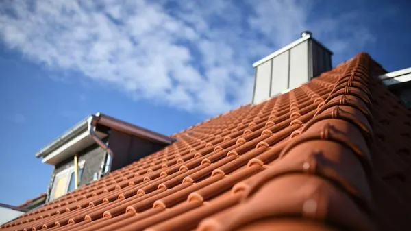 St Louis Synthetic Roofing Logo