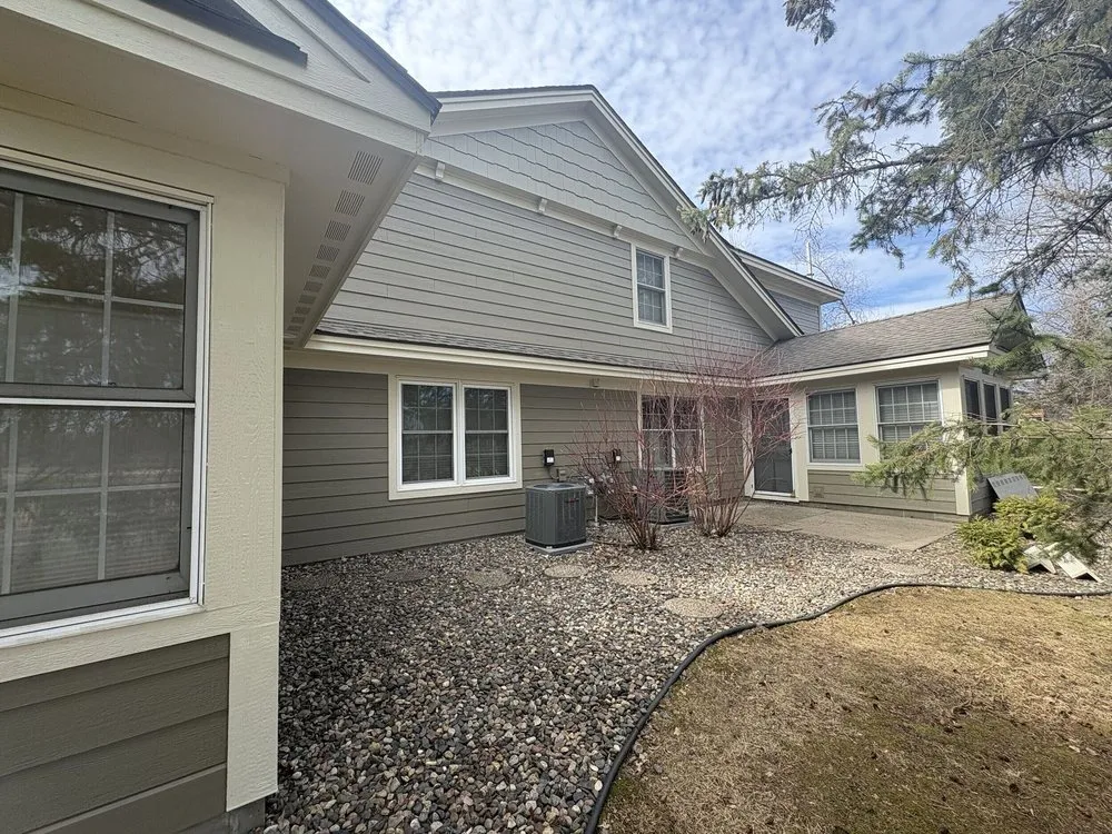 Top-rated roof repair for fast service across St. Paul, MN - St. Paul Siding