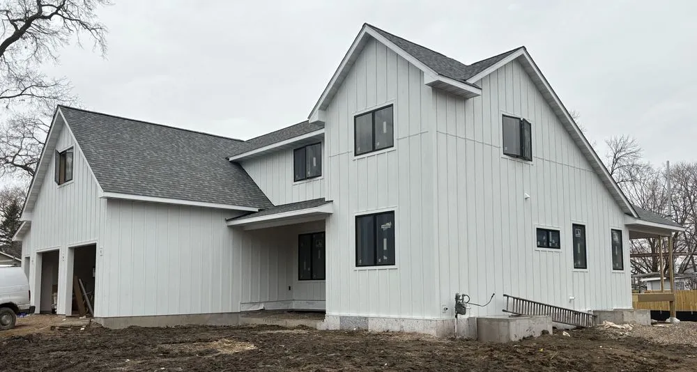 Top-rated roof leak repair in St. Paul, MN by St. Paul Siding