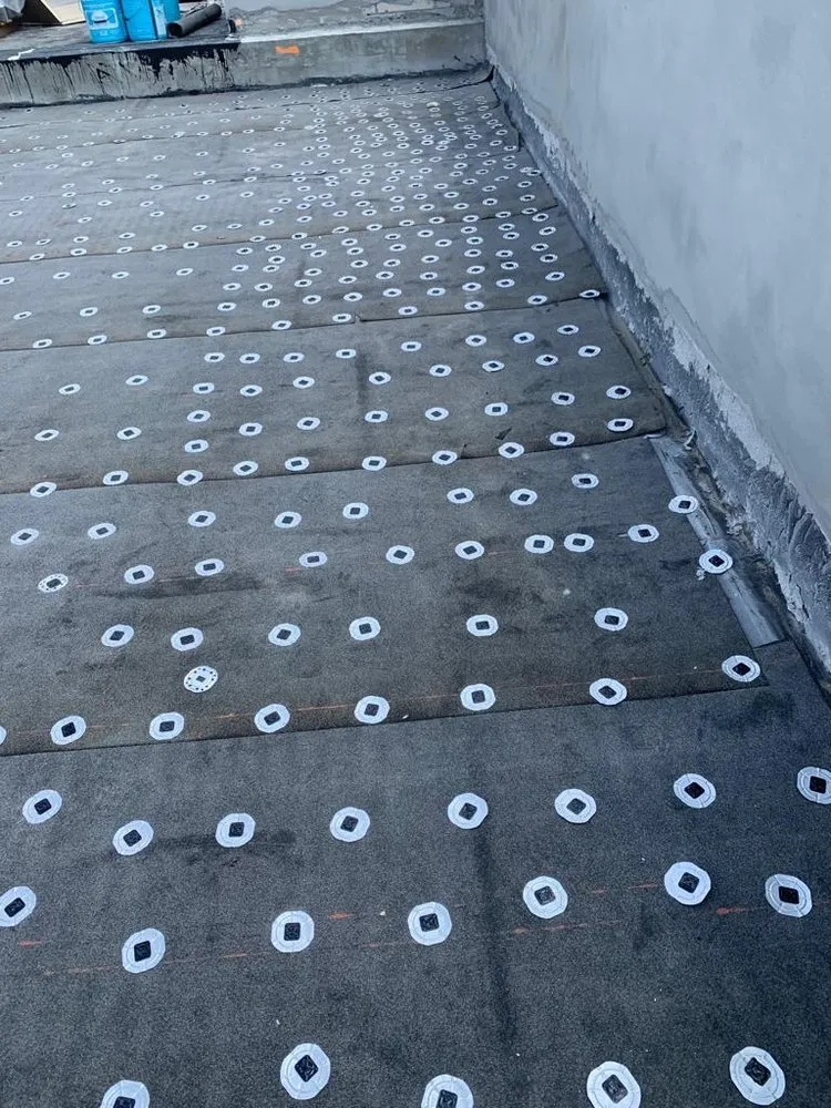 Slide of Stable Rock Roofing