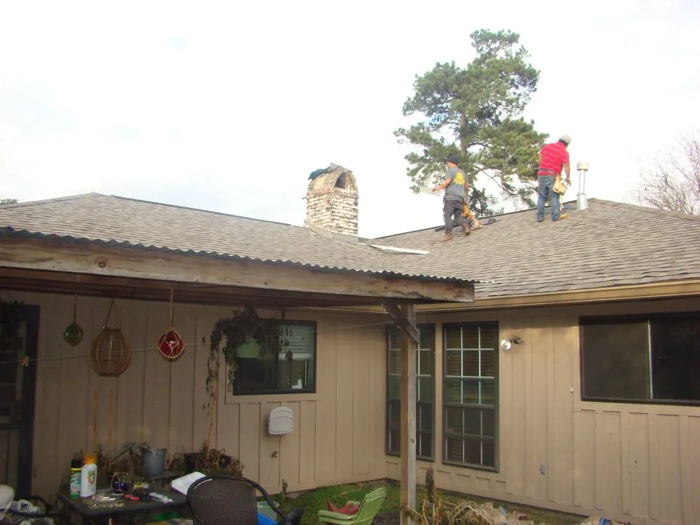 Slide of Stades Roofing