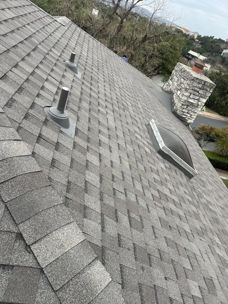 Local metal roofing installation experts serving Del Valle, TX - Stallion Roofing Company