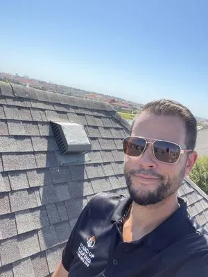 Stand Up Roofing & Construction Logo