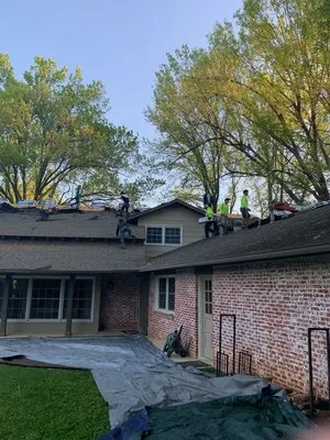 Standard Roofing & Contracting