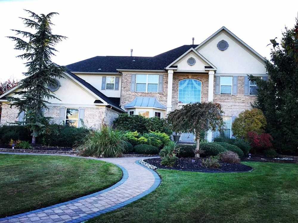 Slide of Stanley & Sons Roofing