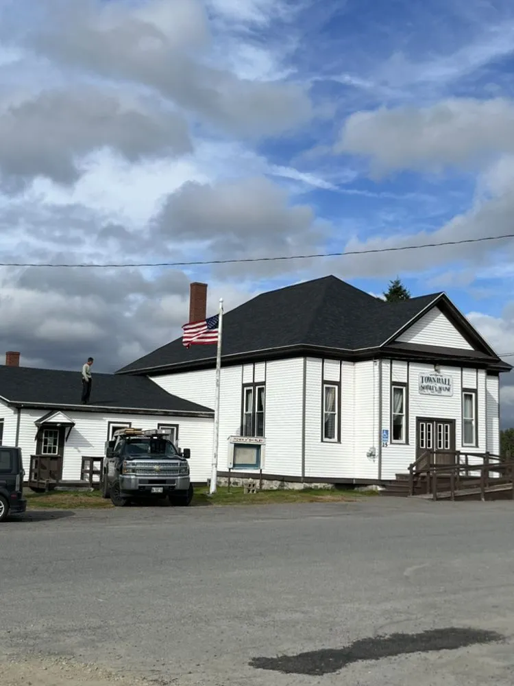 Slide of Stanley And Son Roofing