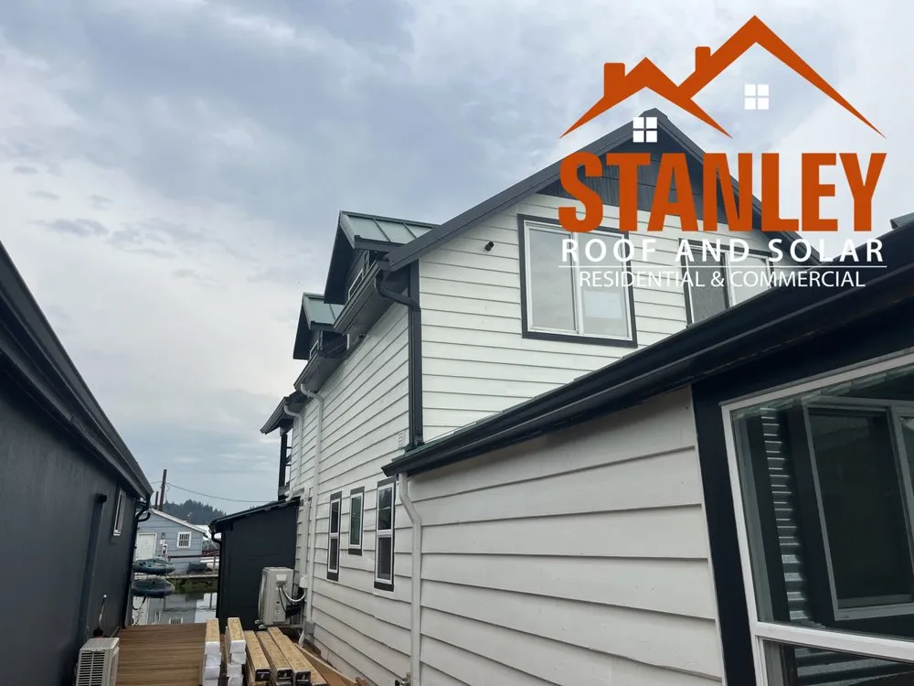 Slide of Stanley Roof and Solar