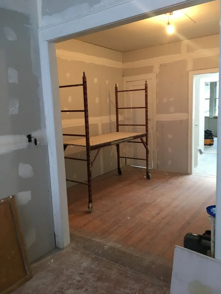 Slide of Stan's General Contracting