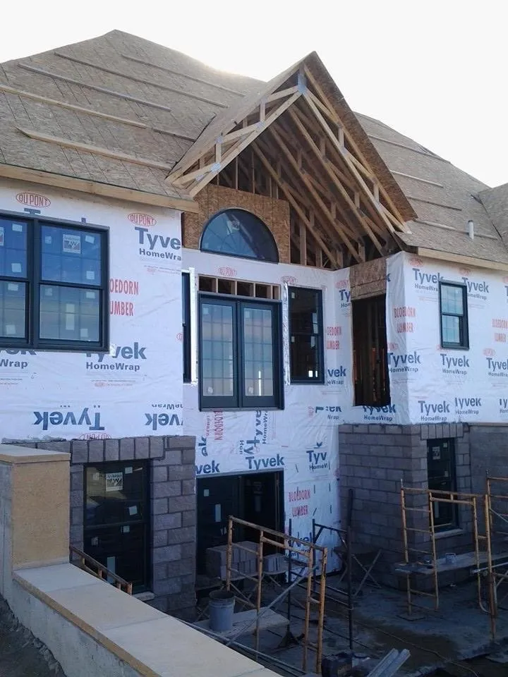 Slide of Star Boy Roofing