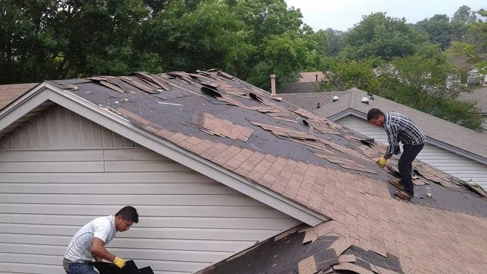 Slide of Star Capital Roofing