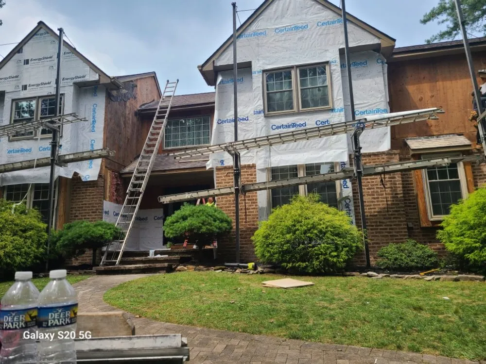 Slide of Star Exterior Design