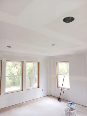 Star Exteriors and Interiors Logo