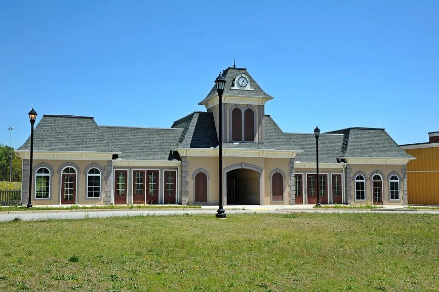 Slide of Star Roofing & Construction