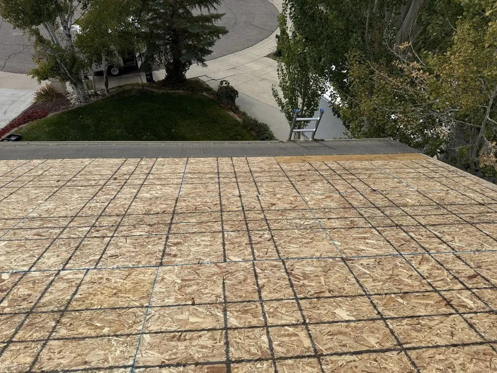 Slide of Star Roofing and Construction