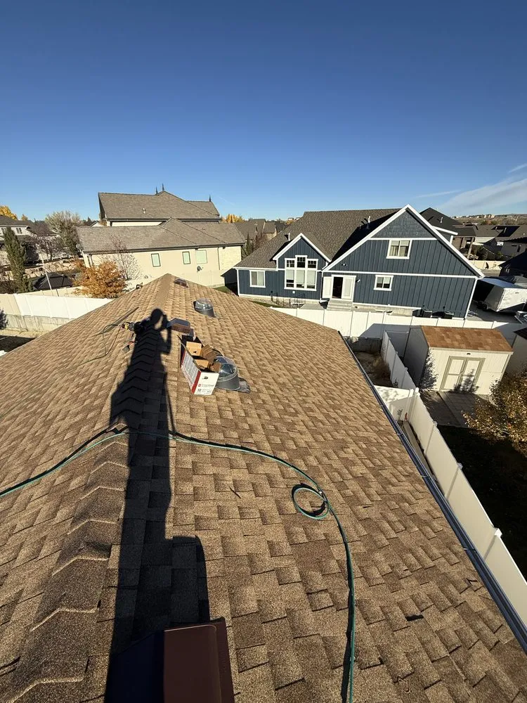 Slide of Star Roofing and Construction