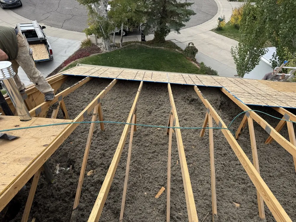 Slide of Star Roofing and Construction