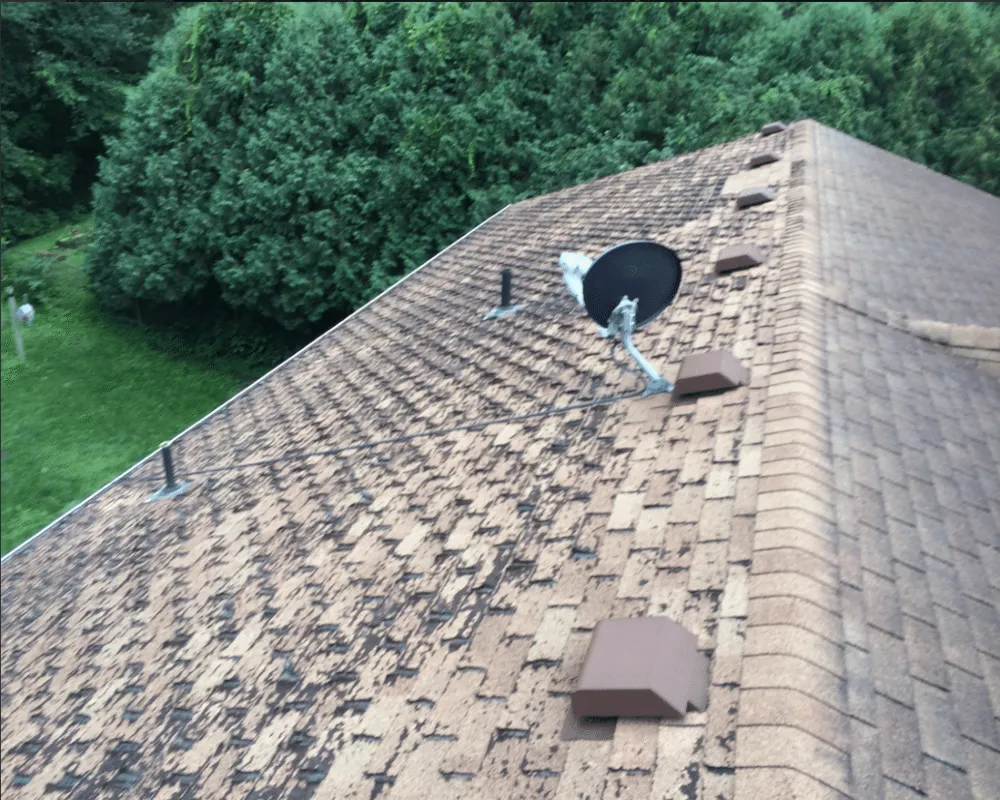 Slide of Star Roofing Malibu