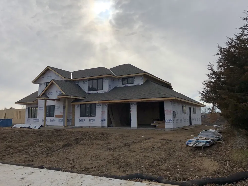 Slide of Starr Roofing