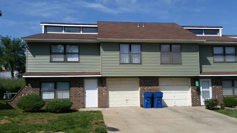 Slide of Starr Siding Roofing & Windows