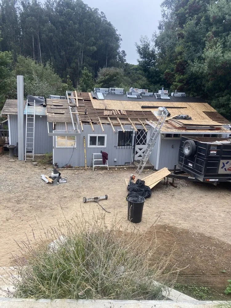 Slide of Stars & Stripes Roofing