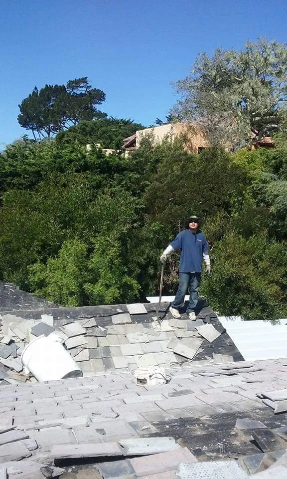 Slide of Stars & Stripes Roofing