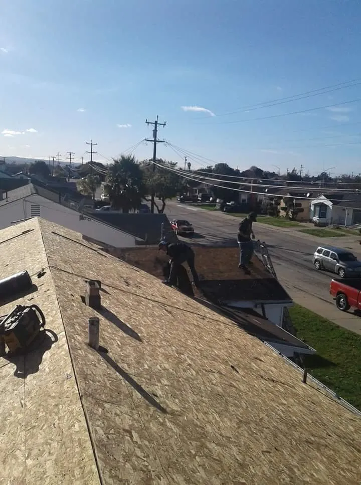 Slide of Stars & Stripes Roofing