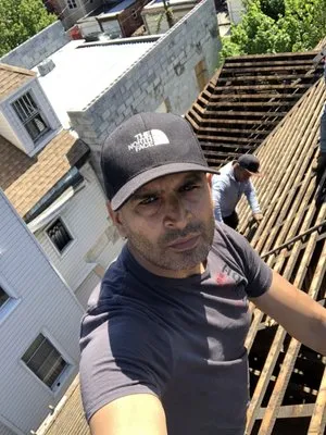 State construction Logo