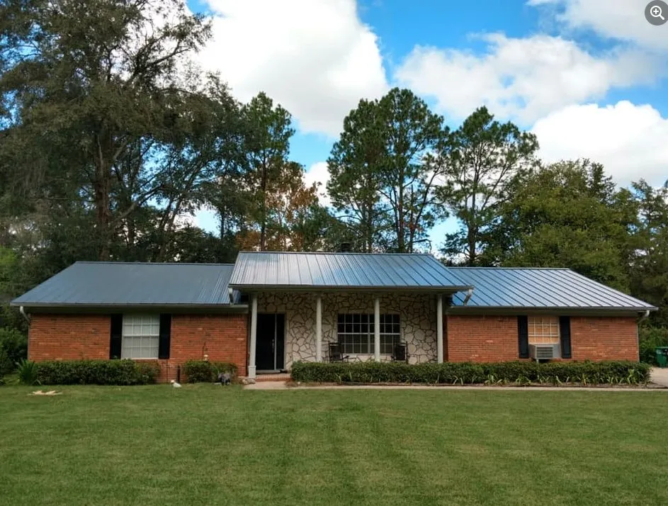 Slide of Stateline Roofing and Construction