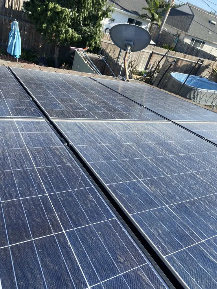 Top-rated flat roof repair experts serving Orange County, CA - Stay Clean Solar